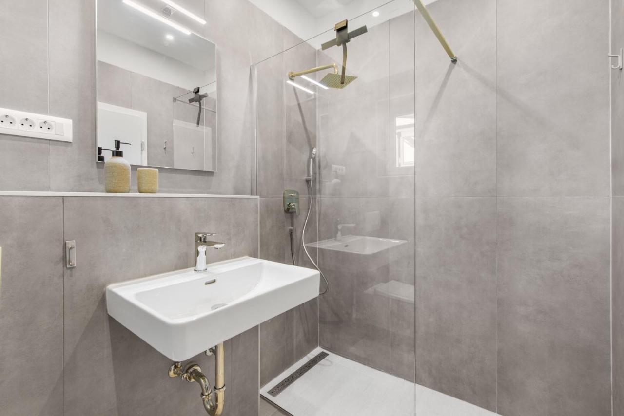Apartments Villa Verde Novigrad Istria Εξωτερικό φωτογραφία